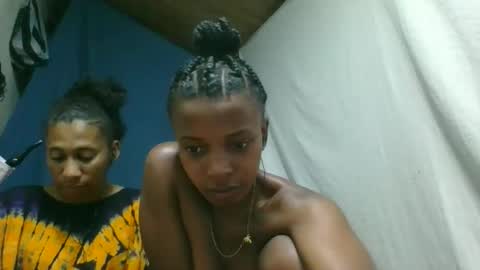 elia011 online show from March 9, 9:08 pm