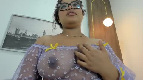 Snapshot of elia_jackson1 chatting on June 6, 10:36 pm Jackson online show from June 6, 10:36 pm