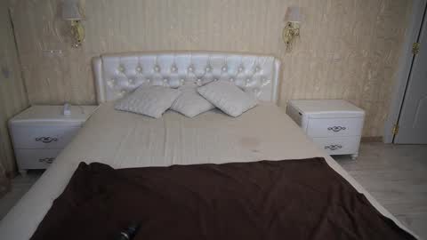 Luna online show from December 4, 10:51 pm