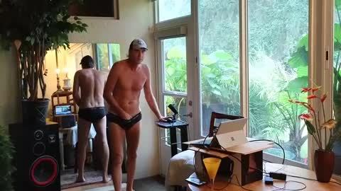 eliberator online show from October 5, 7:01 pm