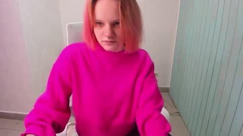 Snapshot of elieiza_xo chatting on September 29, 2:49 am elieiza_xo online show from September 29, 2:49 am