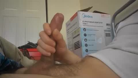 Snapshot of eliexavier123456789 chatting on December 22, 5:21 pm eliexavier123456789 online show from December 22, 5:21 pm