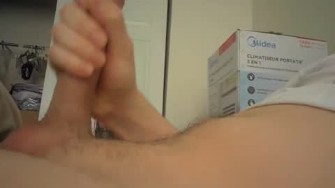 Snapshot of eliexavier123456789 chatting on January 11, 9:04 pm eliexavier123456789 online show from January 11, 9:04 pm