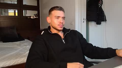 ElijahThorne online show from January 13, 7:46 am