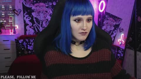 Snapshot of elika_kay chatting on January 10, 10:36 pm MORE ME online show from January 10, 10:36 pm