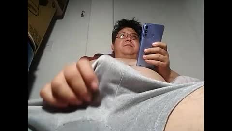 Snapshot of elimposstor chatting on February 11, 2:35 am elimposstor online show from February 11, 2:35 am