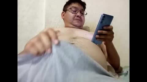 Snapshot of elimposstor chatting on October 25, 6:46 pm elimposstor online show from October 25, 6:46 pm