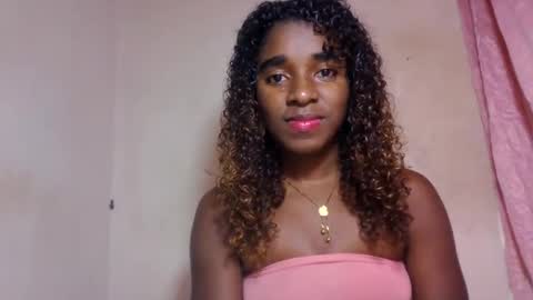 elina981 online show from May 28, 9:06 am