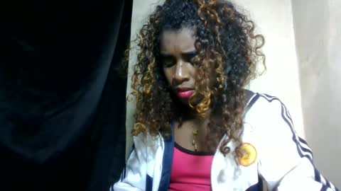 elina981 online show from June 12, 6:56 am