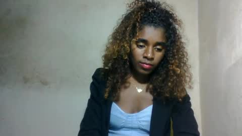 elina981 online show from June 22, 2:47 pm