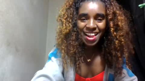 elina981 online show from July 17, 11:28 am