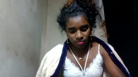 elina981 online show from July 26, 7:59 am