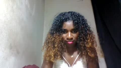 elina981 online show from July 28, 11:28 am