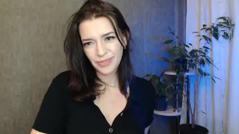 Elina online show from May 25, 11:55 pm
