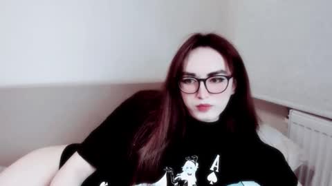 Snapshot of elisa_2001 chatting on November 27, 9:00 am Liza online show from November 27, 9:00 am