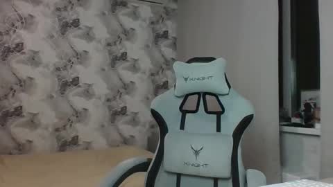 Aletta Oushen online show from February 7, 12:09 pm