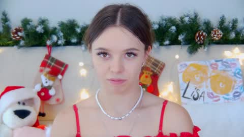 ElisabethDavis online show from December 9, 3:44 pm