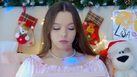 ElisabethDavis online show from December 14, 6:52 pm