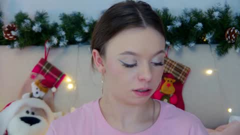 ElisabethDavis online show from January 8, 6:41 pm