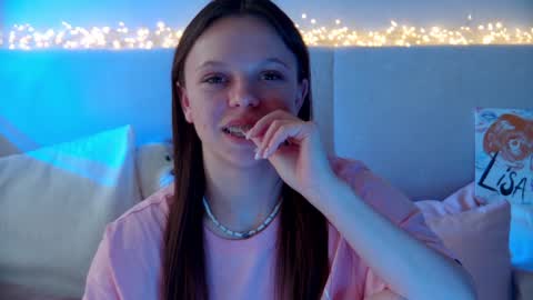 ElisabethDavis online show from January 26, 1:20 am