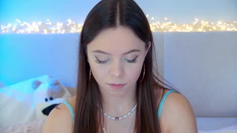 ElisabethDavis online show from January 26, 3:47 pm