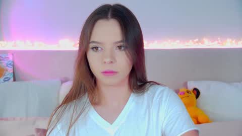 ElisabethDavis online show from March 1, 7:48 pm