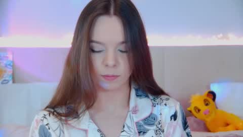 ElisabethDavis online show from March 2, 3:05 pm