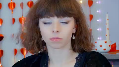 ElisabethDavis online show from February 28, 7:04 pm