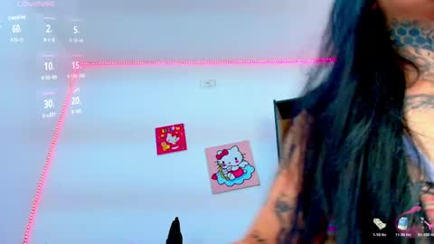 Snapshot of elisce_cloudd chatting on April 10, 2:28 am Elisce cloud online show from April 10, 2:28 am