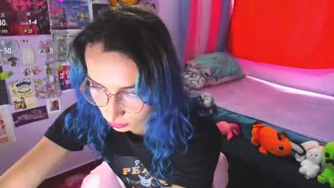 elisdarling online show from July 24, 8:40 pm