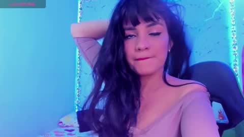 Snapshot of elissa_iris chatting on November 26, 2:23 am E L I S S A online show from November 26, 2:23 am