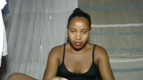 elita12010 online show from April 26, 5:49 am