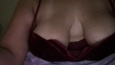 Snapshot of eliterd chatting on October 3, 12:40 am eliterd online show from October 3, 12:40 am