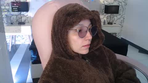 Snapshot of eliza_gh chatting on November 16, 7:08 pm Eliza online show from November 16, 7:08 pm