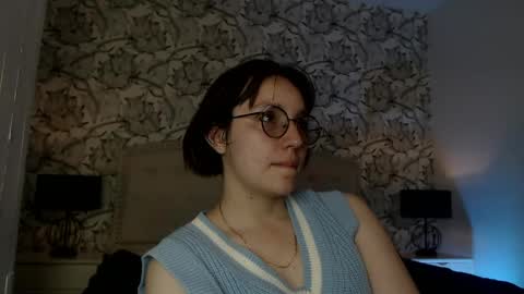 Eliza online show from May 8, 8:47 pm