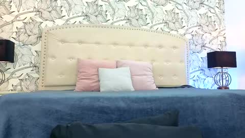 Eliza online show from May 19, 7:31 pm