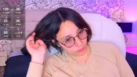 Eliza online show from June 12, 7:46 pm