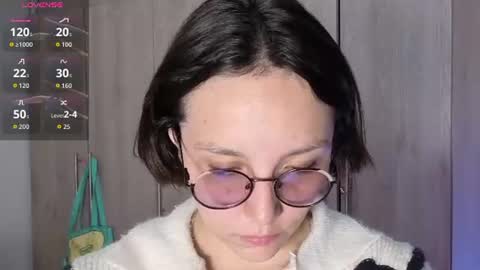 Eliza online show from July 15, 5:51 pm