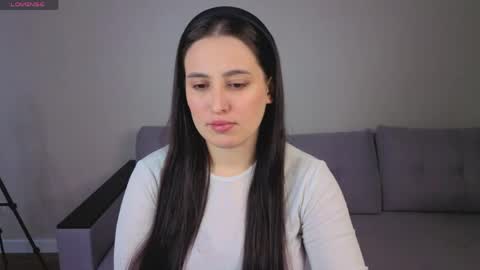 Snapshot of elizabet_collins chatting on April 16, 1:17 am Elizabet online show from April 16, 1:17 am