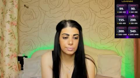 Eliza online show from September 18, 6:10 pm