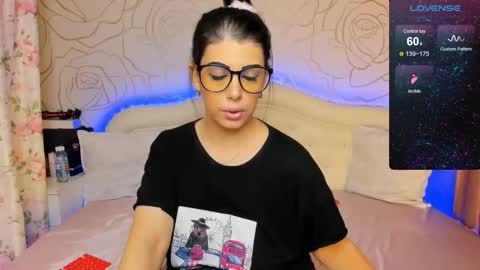 Eliza online show from October 17, 9:12 am