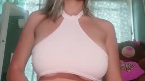 Snapshot of elizabethcampbell chatting on October 14, 2:18 pm Lizzy online show from October 14, 2:18 pm