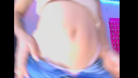 Lizzy online show from December 20, 6:37 pm