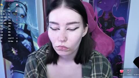Snapshot of elizabethflowerr chatting on May 6, 3:46 am Eli online show from May 6, 3:46 am