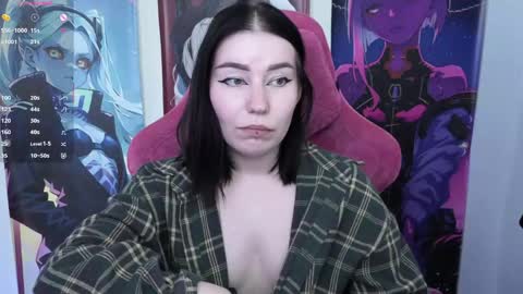 Snapshot of elizabethflowerr chatting on May 8, 5:35 am Eli online show from May 8, 5:35 am