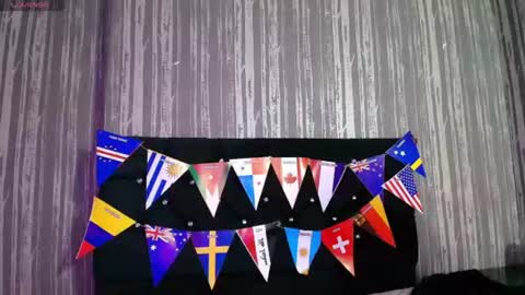 elizabetth_roman online show from June 19, 2:10 pm