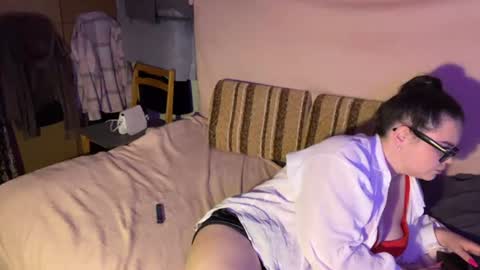 elizamoonlight online show from June 22, 6:16 pm