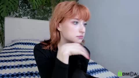 Snapshot of elizanik chatting on October 9, 9:46 pm Eliza online show from October 9, 9:46 pm