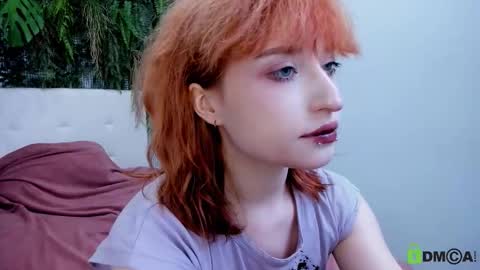 Snapshot of elizanik chatting on November 26, 9:38 pm Eliza online show from November 26, 9:38 pm