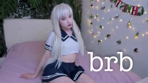 Eliza online show from January 18, 9:51 pm